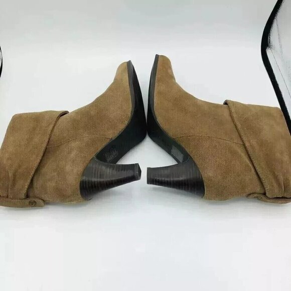 BCBGeneration Boots Womens Size 8.5 B Tan Suede Ankle Booties Heels Cuffed Shoe - Picture 13 of 13